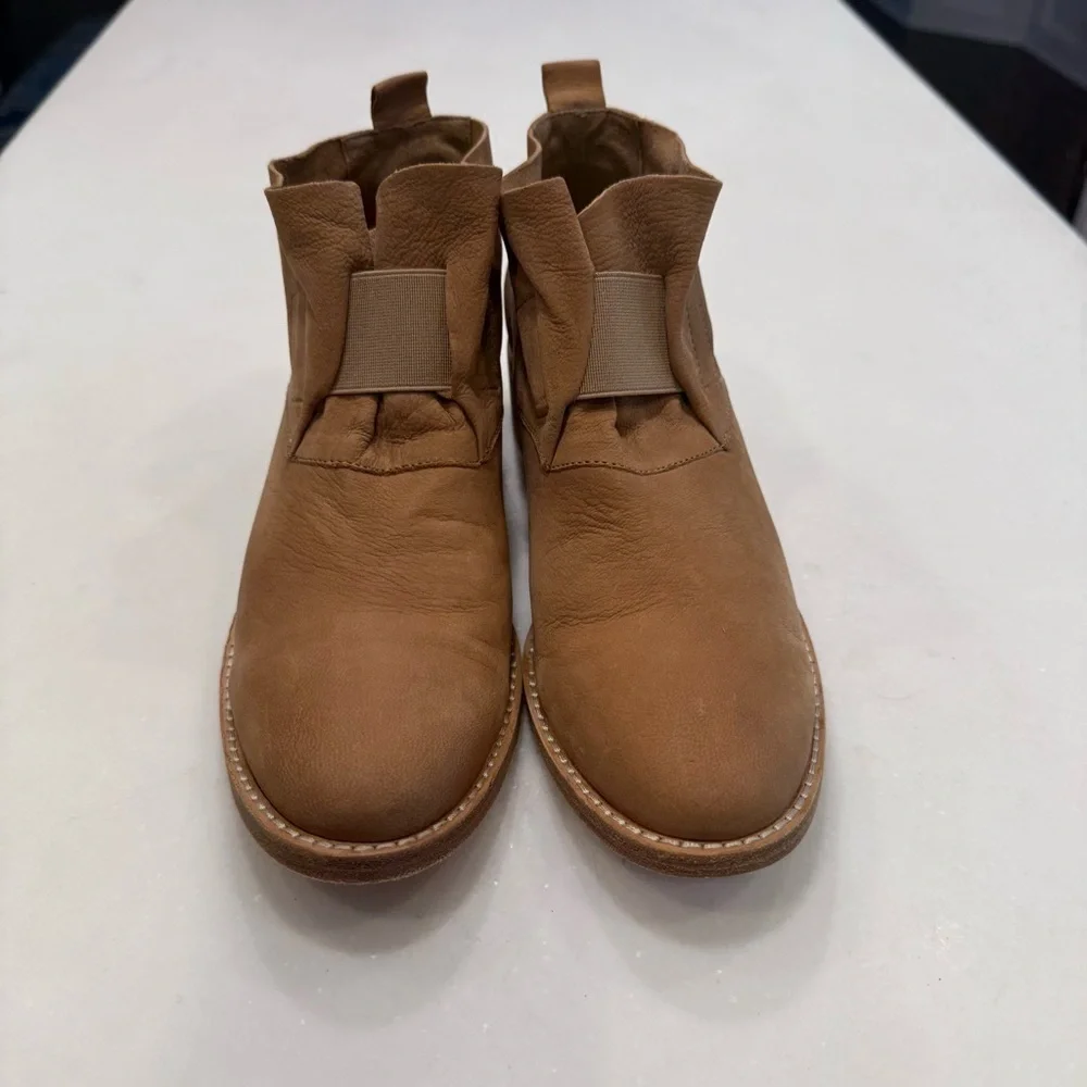 Eileen Fisher Women’s Tan Leather Pull On Ankle Boots Booties Shoes Sz 7.5 - Picture 11 of 11